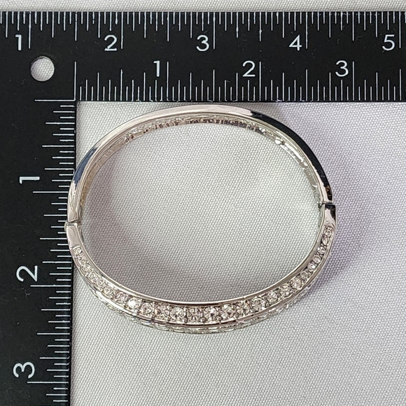 Statement Silver with CZ Hinge / Clamper Bracelet New - Picture 4 of 8